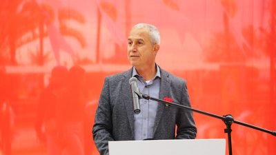 Alanya Belediye Başkanı Osman Tarık Özçelik’in göreve gelir gelmez vatandaşların