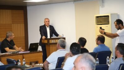 ALTSO Eylül ayı olağan meclis toplantısı gerçekleştirildi. Toplantıda konuşan Başkan