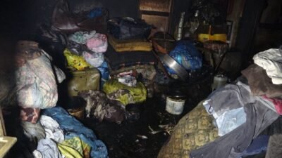 Alanya’da tek katlı müstakil ev çıkan yangın sonucu kullanamaz hale