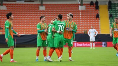 Ziraat Türkiye Kupası 4. Turu’nda Alanyaspor, evinde karşılaştığı Fethiyespor’u 4-1