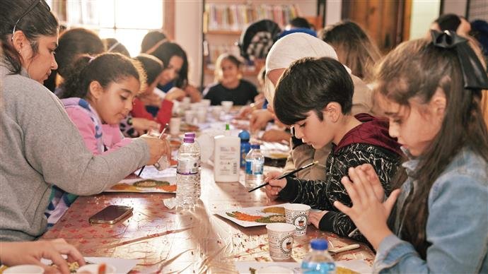 Alanya Belediyesi Ebeveyn & Çocuk Atölyesi ve Çocuk Kütüphanesi, yarı