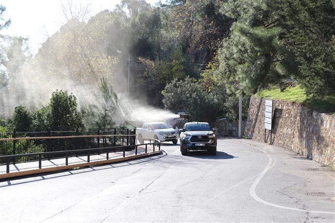 Alanya Belediyesi Park ve Bahçeler Müdürlüğü tarafından bahar ve yaz