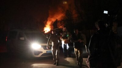 Rusya'nın Cuma gecesi Dnipro kentine düzenlediği İHA saldırısı, otel ve