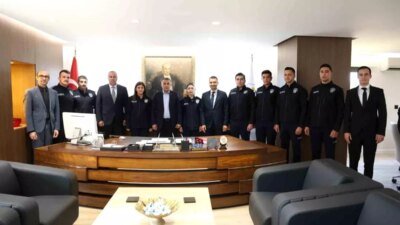 Manavgat Belediye Başkanı Dr. Niyazi Nefi Kara, devlet memurluğu sınavını