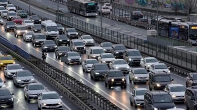 Yabancı plakalı araçların Türkiye'yi terk etmeden önce özel otoyollarındaki geçiş