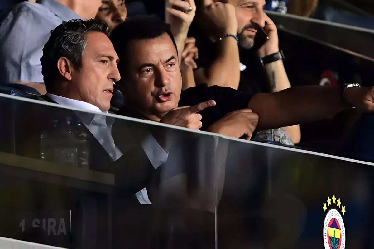 Fenerbahçe, Avrupa'nın önemli kulüplerinin transfer listesine giren 19 yaşındaki stoper