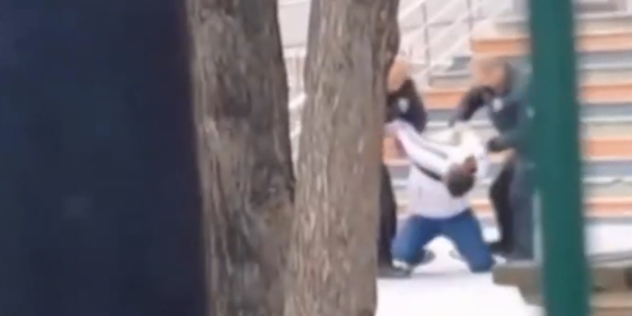 Ankara'nın Yenimahalle ilçesinde bir anaokulunun önüne gelen alkollü dayı olay