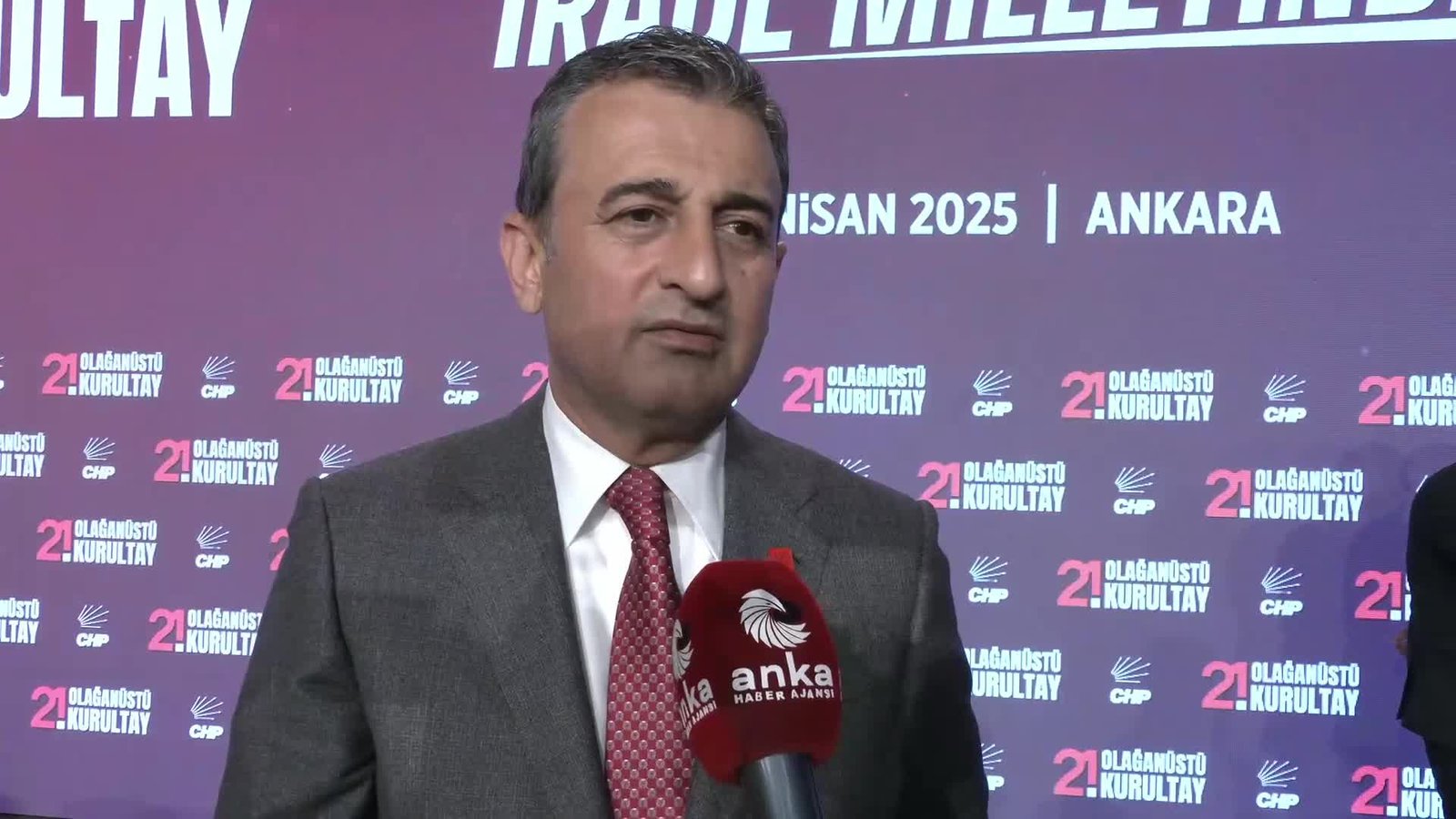 CHP Genel Başkan Yardımcısı Burhanettin Bulut, "Bu kurultay bizim kendi