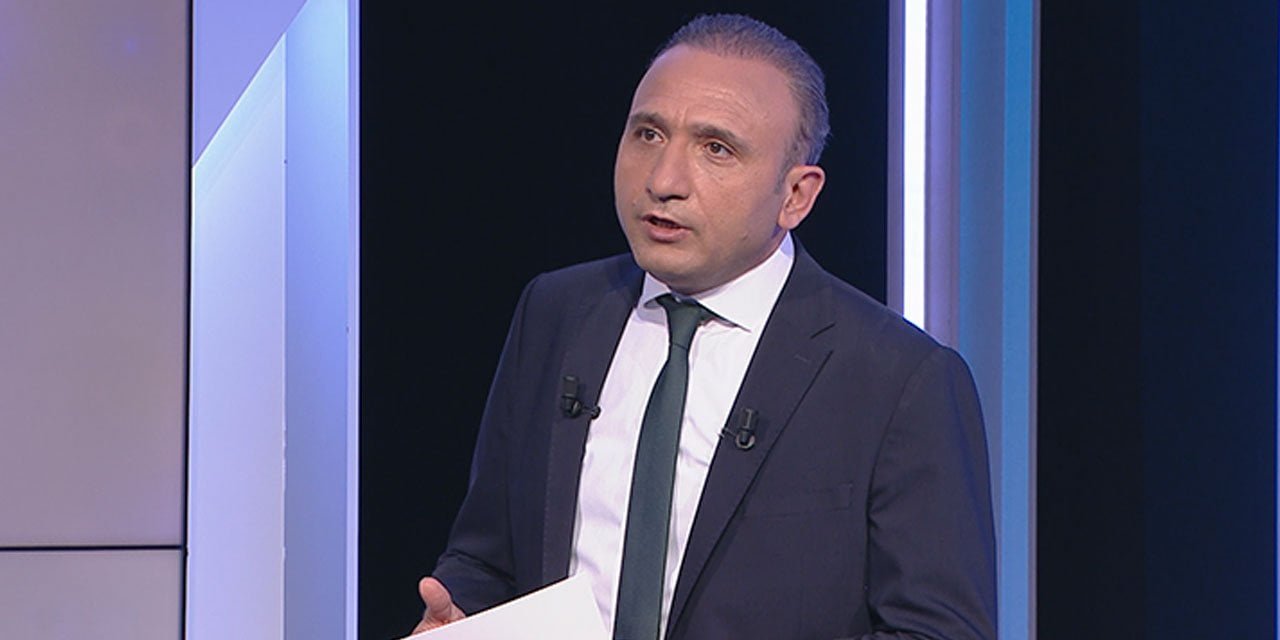 Süper Lig’de Fenerbahçe, sahasında konuk ettiği Trabzonspor’u 4-1 mağlup etti