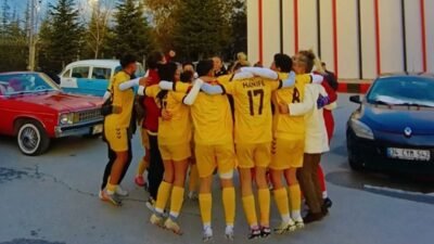 TFF Kadınlar 2. Futbol Ligi Play-Off Son 16 Turu’nda Eskişehirspor