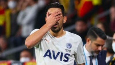 Fenerbahçe’nin 29 yaşındaki futbolcusu İrfan Can Kahveci, 2023-24 sezonunda sergilediği