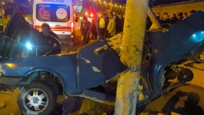 Mardin'in Midyat ilçesinde 18 yaşındaki Yakup İ. kullandığı otomobilin kontrolden