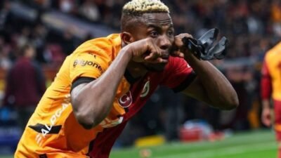 Galatasaray'ı attığı gollerle adeta sırtlayan Victor Osimhen'i gelecek sezon da
