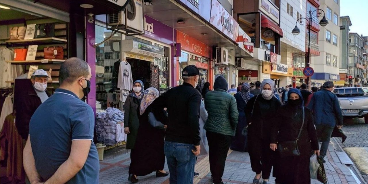 Rize'de gerçekten yaşanmış fıkra gibi olaylar kitap oldu. Rize'nin sesi