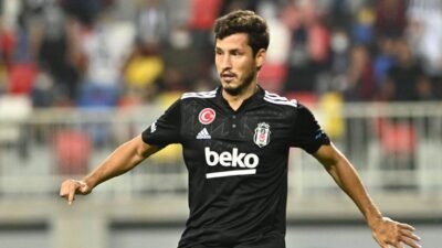 Kasımpaşa karşısında sahadan beraberlikle ayrılan Beşiktaş’ta Salih Uçan değerlendirmelerde bulundu.
