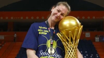 “Açıkçası bugün EuroLeague’de uzun bir sürenin ardından oynamayı iple çekiyoruz.