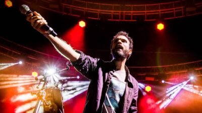 İBB Başkanı ve Cumhurbaşkanı adayı Ekrem İmamoğlu'na verilen tutuklanmasının ardından