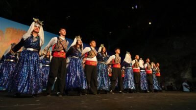 Alanya’da düzenlenen 2. Uluslararası Halk Dansları ve Müzik Festivali, İskele