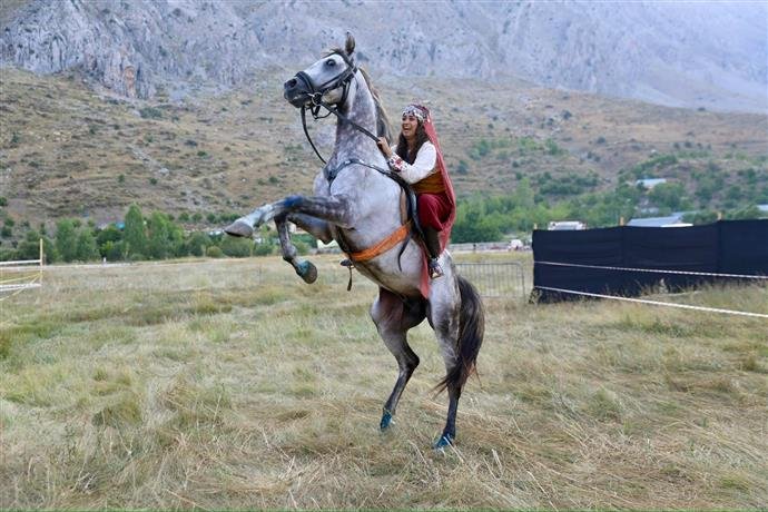 Alanya’da bu yıl 19. kez düzenlenen Geleneksel Gökbel Yağlı Pehlivan