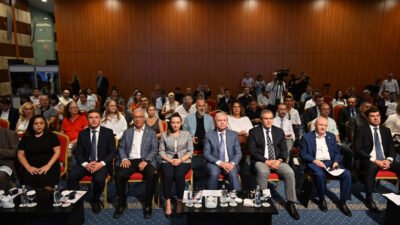 Antalya iş dünyası Moskova heyeti ile buluştu Başkan Vekili Özdemir, “Moskova ile dostluğumuz somut işbirliği fırsatına dönüştü”