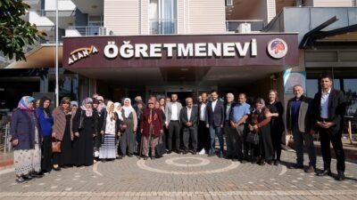 Alanya Belediyesi tarafından düzenlenen Yaşlılara Yönelik Kale Gezileri projesinde yeni