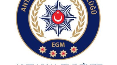 Antalya’nın Alanya ilçesinde A.H, kaldırımda yürürken tanımadığı bir kişi tarafından