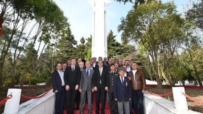 Alanya Belediye Başkanı Osman Tarık Özçelik, Çatalca’da düzenlenen Alaiye Şehitliği