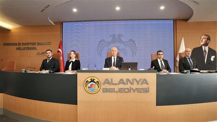 Alanya Belediyesi’nin 2026 yılı ilk Meclis Toplantısı Belediye Başkanı Osman