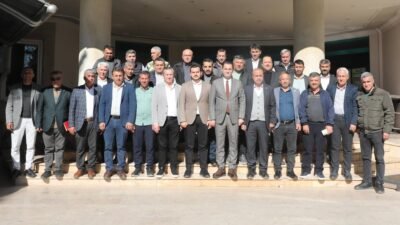 Ziyarette; Alanya Belediye Başkan Yardımcısı Nazmi Zavlak, Dernek Başkanı Rüştü