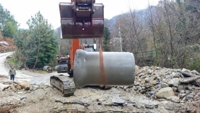 Alanya’da etkili olan yoğun yağışların ardından sahada çalışmalar sürüyor. Yağmur