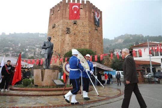 Türkiye Cumhuriyeti’nin kurucusu Ulu Önder Gazi Mustafa Kemal Atatürk’ün Alanya’ya
