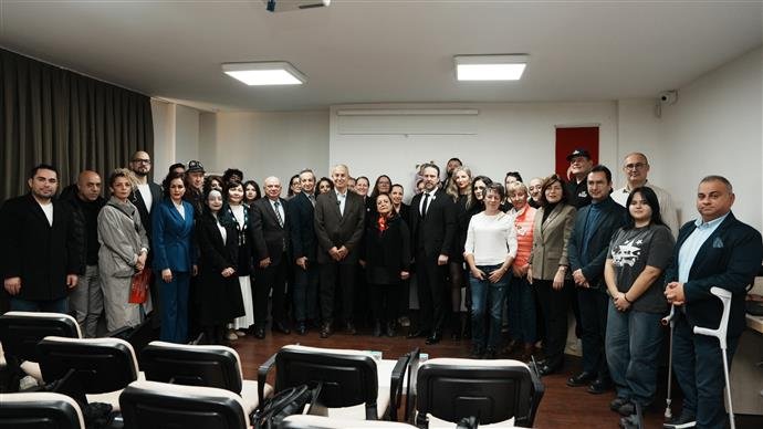 Uluslararası Alanya Noel Pazarı’nda stant açan yabancı derneklerin satışlarından elde