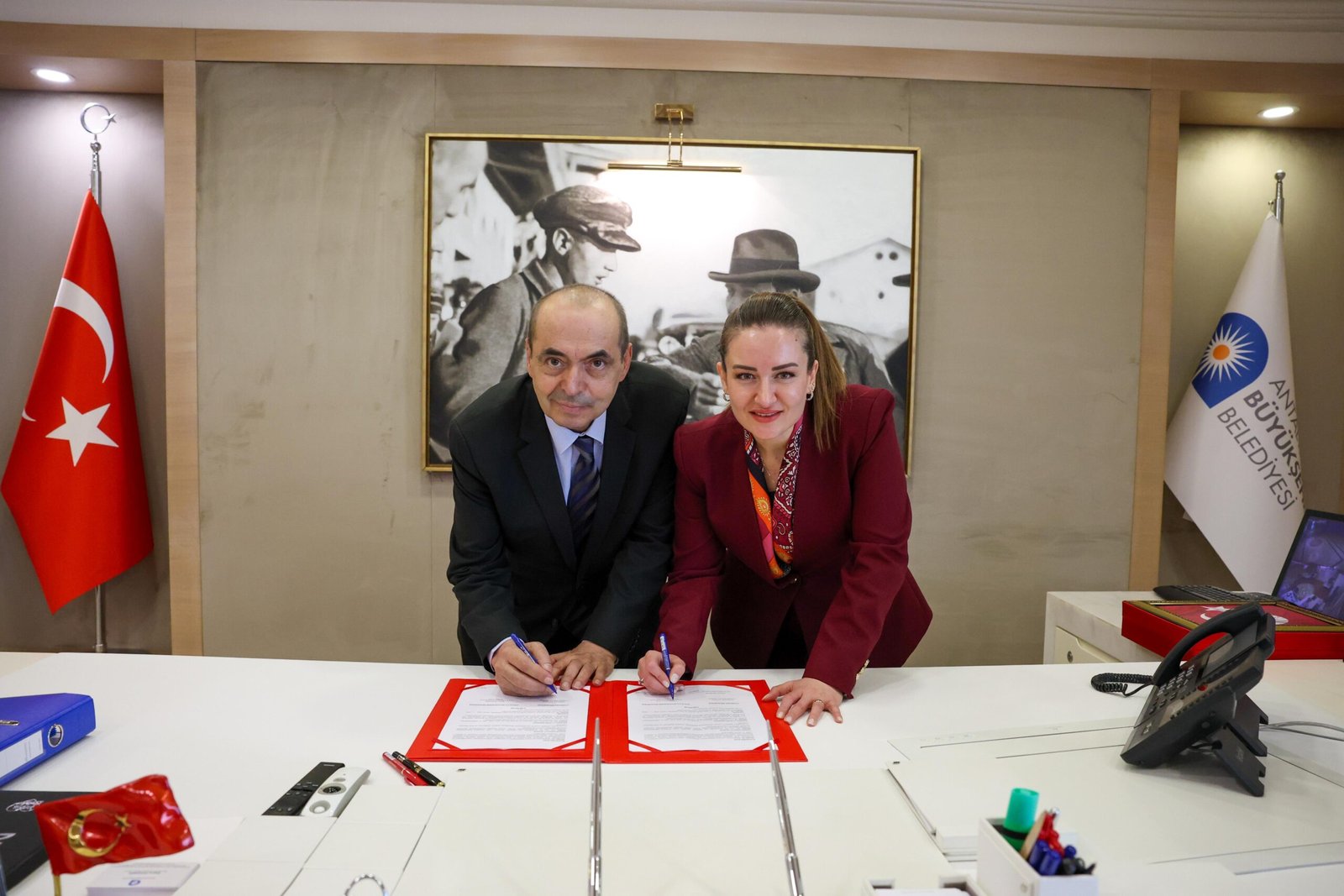 Antalya Büyükşehir Belediyesi’nin uluslararası alanda da ödüle layık görülen “Çevre