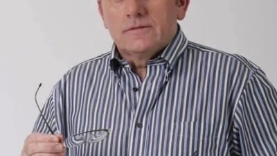 Çanakkale’de kıyametler kopmakta.. Öyle bir savaş var ki kelimeler anlatamaz..