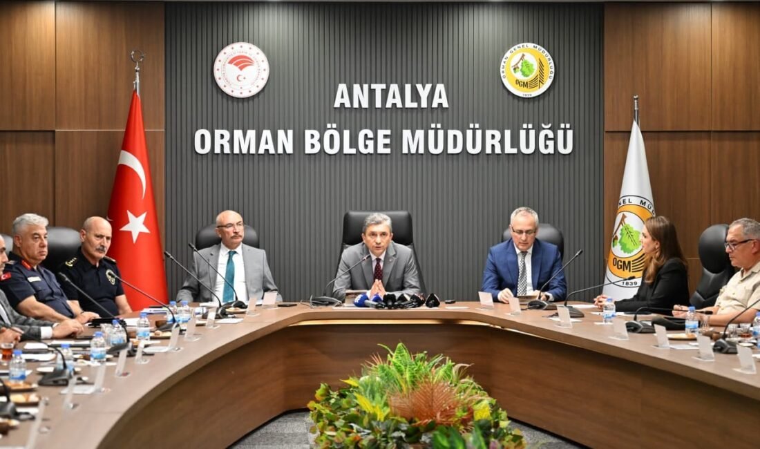 Orman Yangınlarıyla Mücadele Komisyon Toplantısı, Antalya Valisi Hulusi Şahin başkanlığında