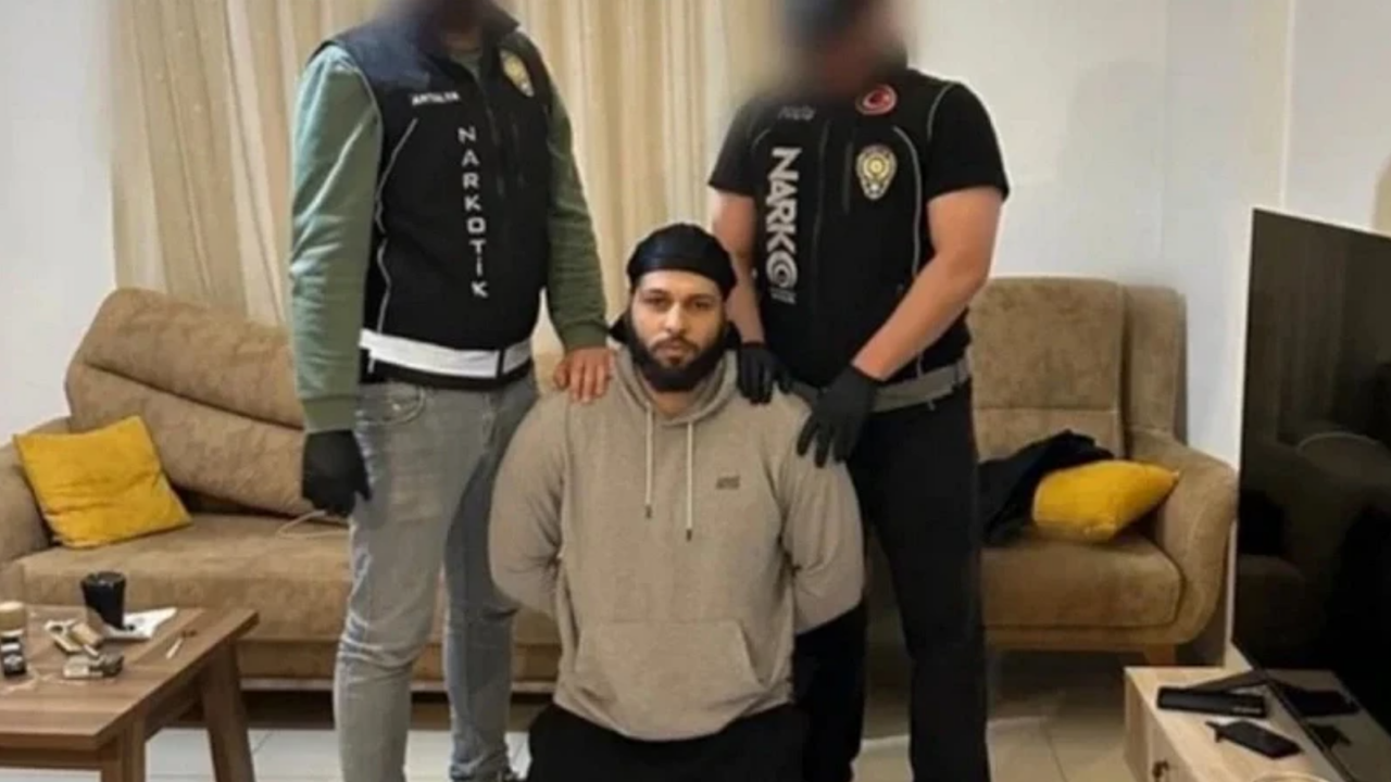 Danimarka adli makamlarınca da takip edilen Matthias Malik Lammers, Antalya’nın