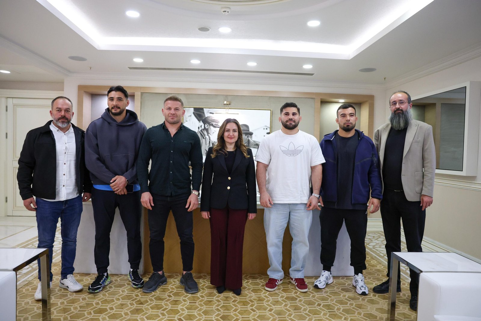 Antalya Büyükşehir Belediyesi Spor Kulübü Başkanı Utkan Hasan Eminoğlu, Baş