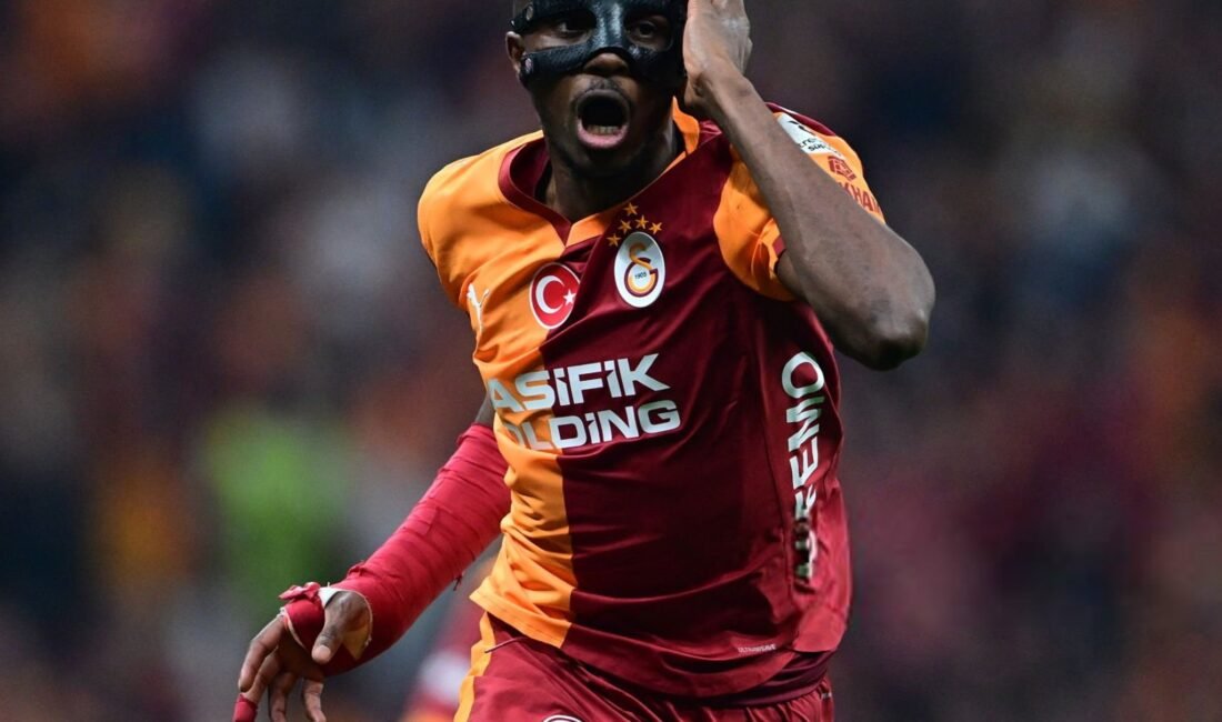 Galatasaray’ın dünyaca ünlü santrforu Victor Osimhen, sosyal medya üzerinden yaptığı