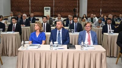 Antalya’da görev yapan kaymakamlar, milli eğitim müdürleri ve halk eğitimi