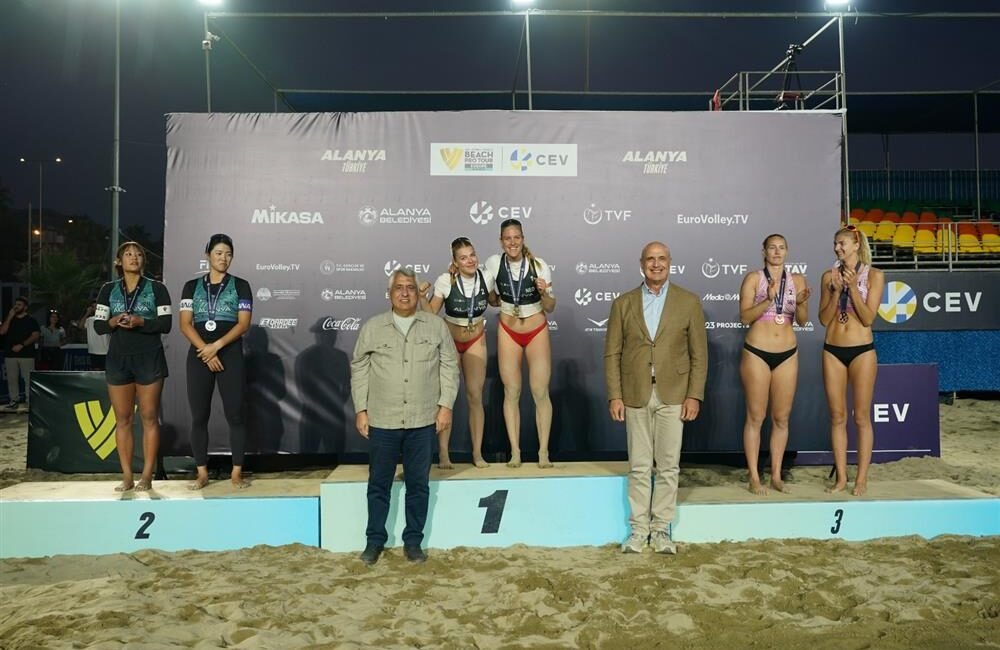 Volleyball World Beach Pro Tour – Alanya Futures, 23 Projects